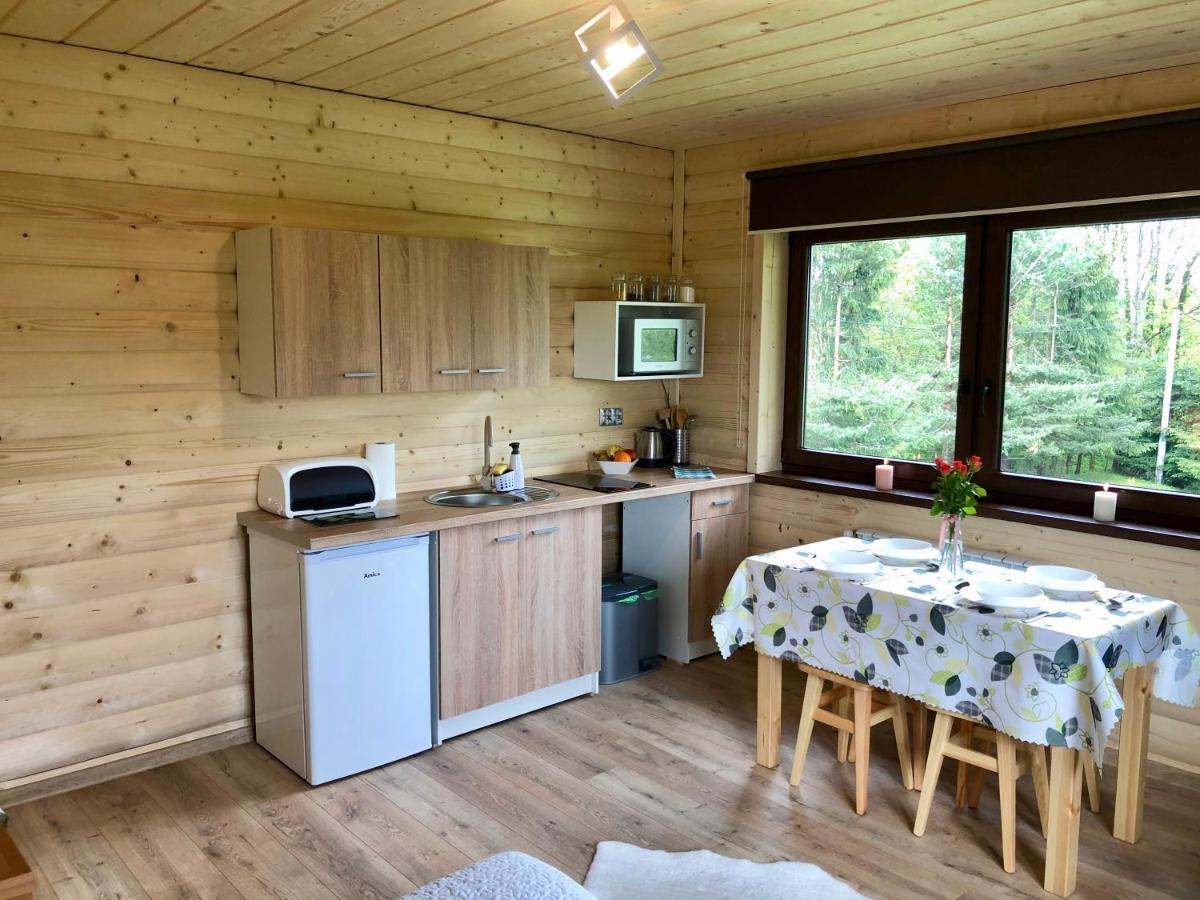 Domek Koniec Swiata Dzianisz Buitenkant foto
