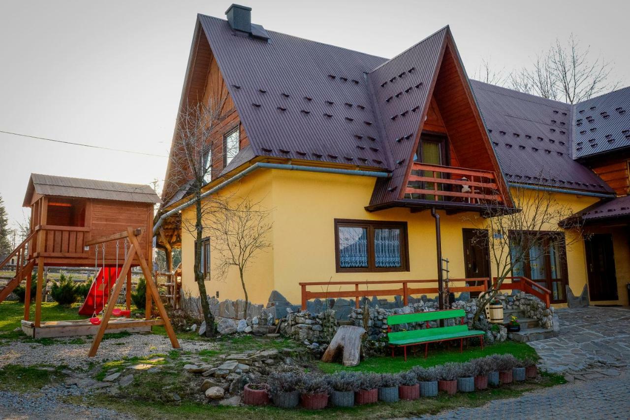Domek Koniec Swiata Dzianisz Buitenkant foto